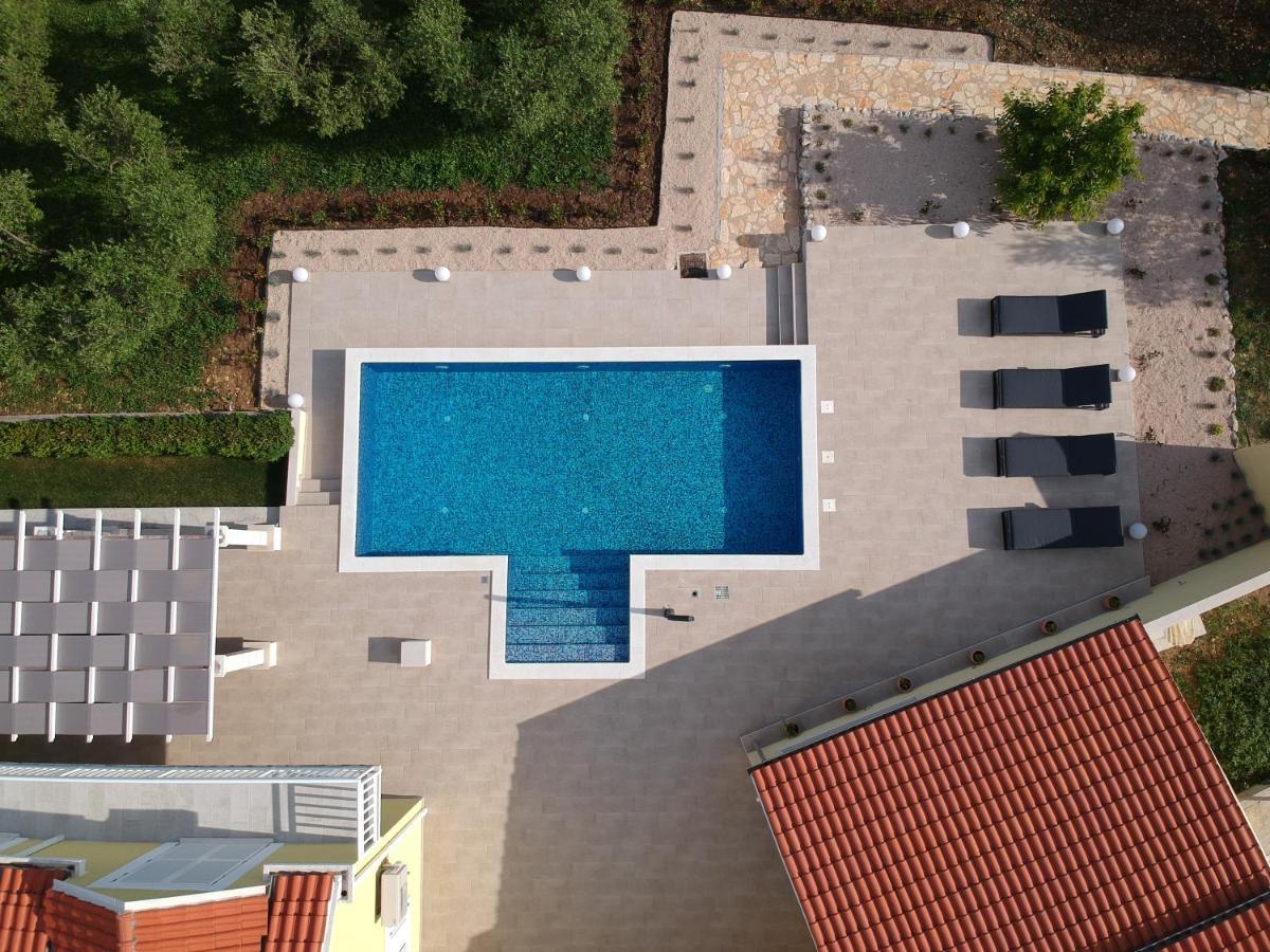Villa Umbra Et Sol Gruda Bagian luar foto